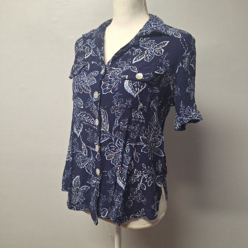 Drapers & Damons Crepe Shirt Blue Blouse Button Down‎ Floral Womens Medium